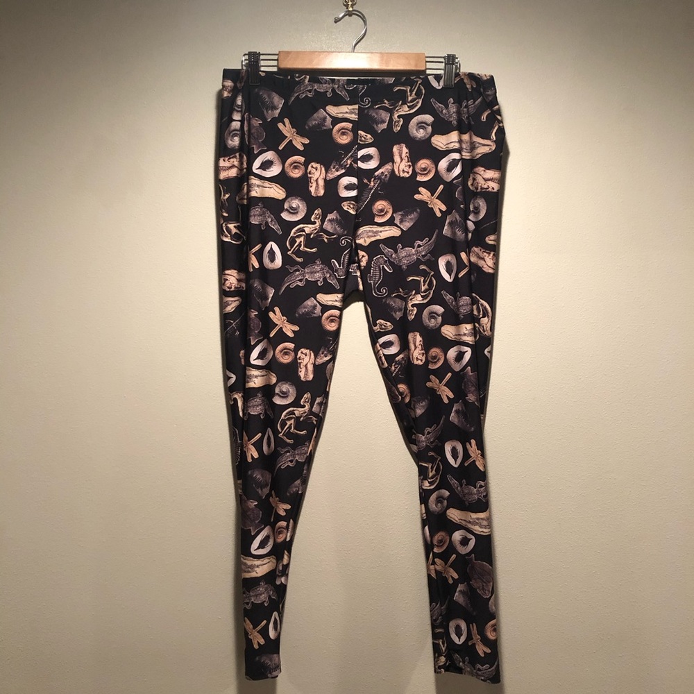 Fossils Dinosaur Goth Bone Spandex Leggings XL - Picture 1 of 5